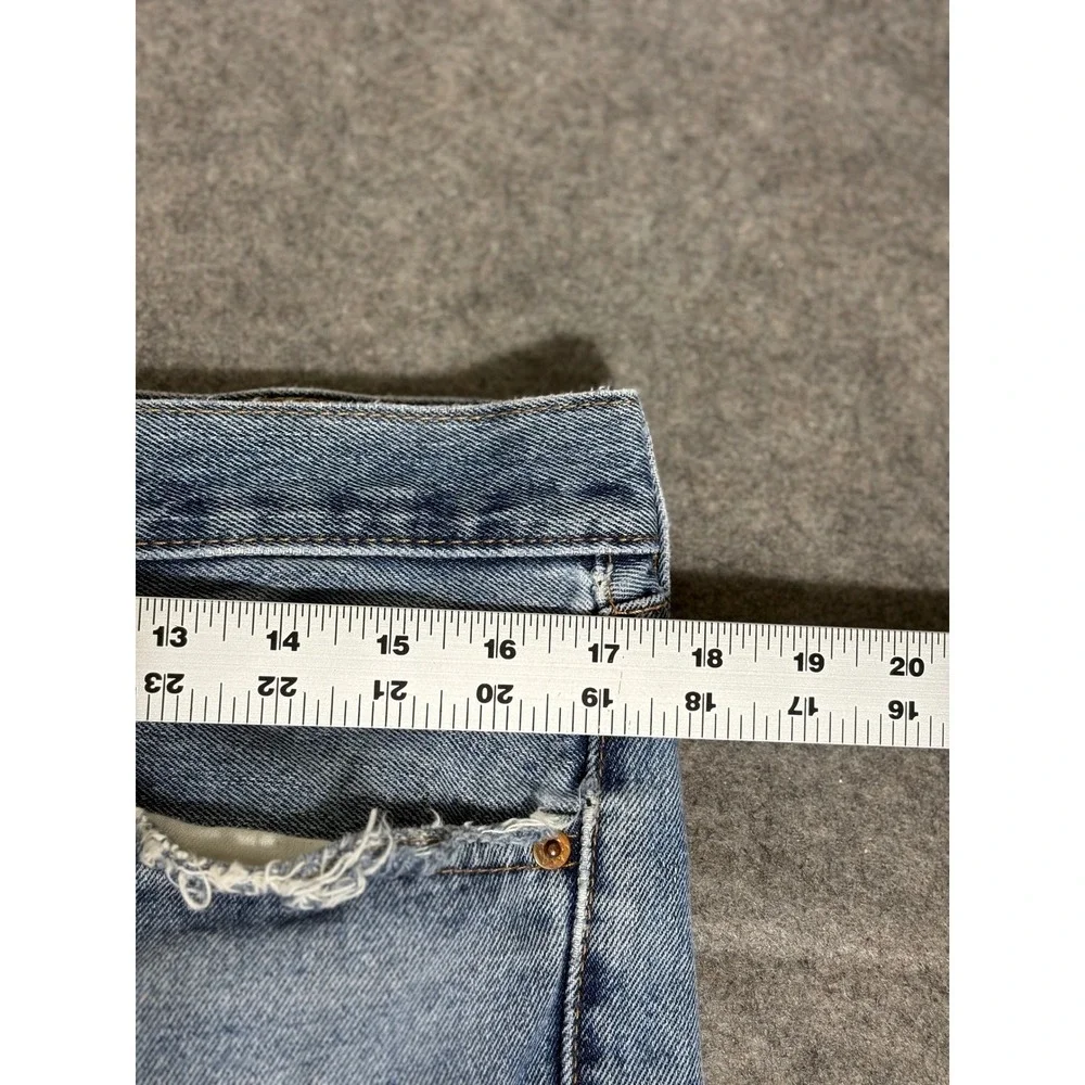 Levis 505 Regular Fit Straight Leg Light‎ Wash Distressed Blue Jeans Mens 35x32